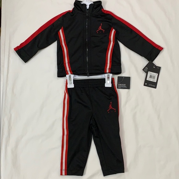 Air Jordan Nike 2 Piece Jogger Infant 9 Month - Picture 1 of 10